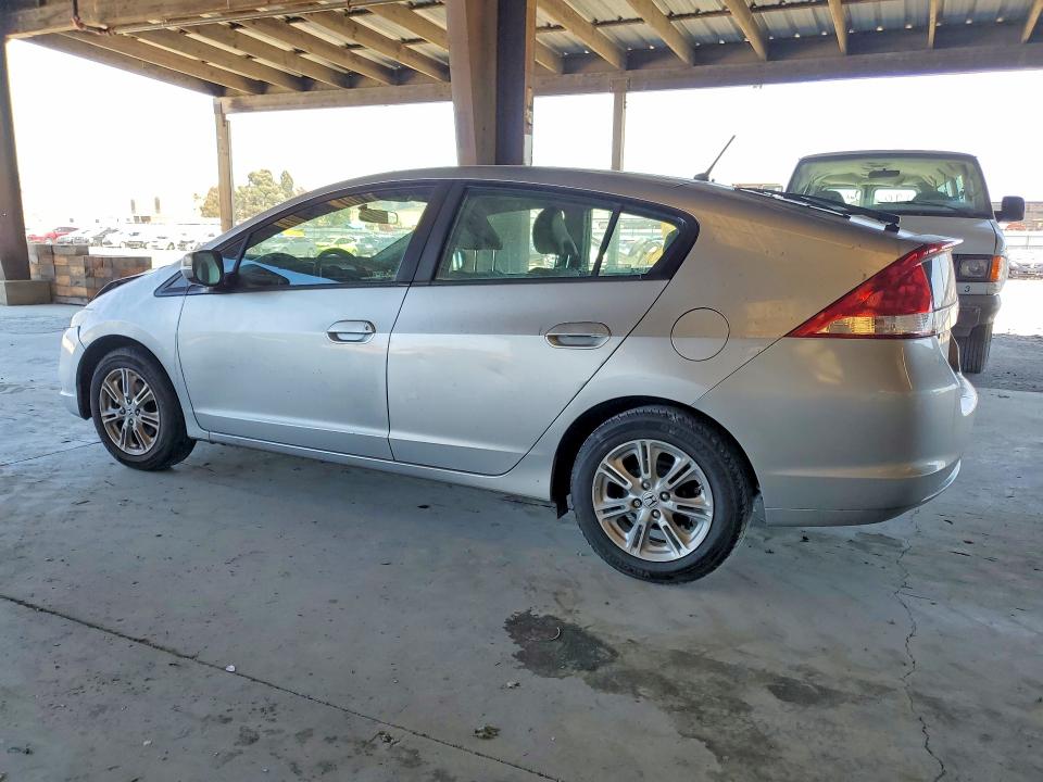 2010 Honda Insight VIN JHMZE2H78AS033077 COPART salvage auction — FRONT END, CA - SALVAGE CERTIFICATE, sold $625 on 2026-07-23 (photo 2)