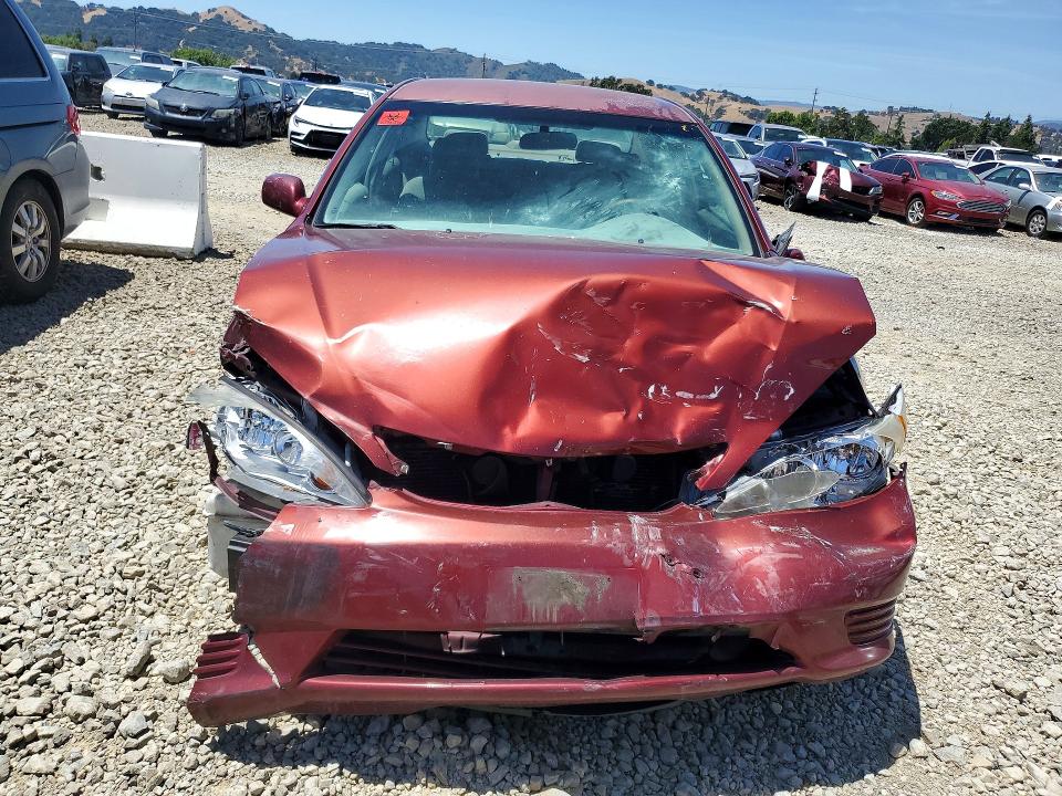 2005 Toyota Camry VIN 4T1BE30K85U422641 COPART salvage auction — FRONT END, CA - SALVAGE CERTIFICATE, sold $500 on 2026-07-09 (photo 5)