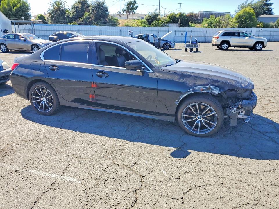 2020 BMW 3er VIN 3MW5R7J00L8B22173 COPART salvage auction — FRONT END, Ca - Salvage Certificate, sold $6,400 on 2026-07-10 (photo 4)