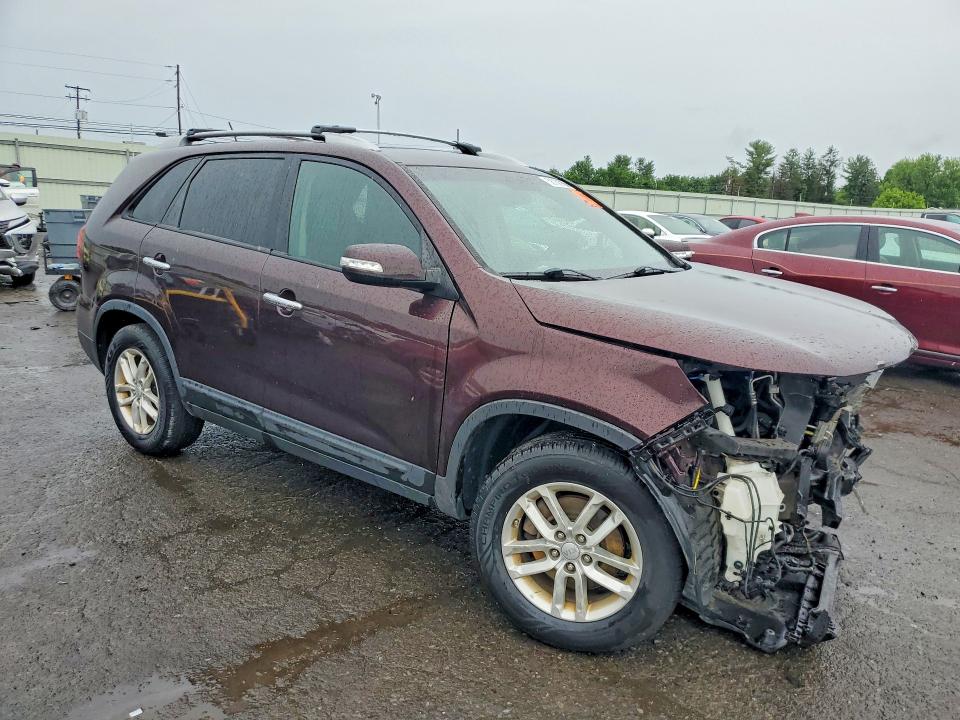 2015 Kia Sorento VIN 5XYKT3A64FG553970 COPART salvage auction — FRONT END, Pa - Certificate Of Salvage, sold $575 on 2026-07-02 (photo 4)