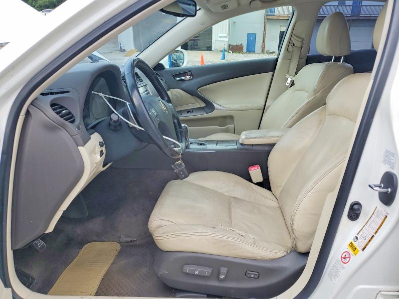2009 Lexus Is VIN JTHCK262692027988 COPART salvage auction — REAR END, OH - CERT OF TITLE-SALVAGE, sold $625 on 2026-07-31 (photo 7)
