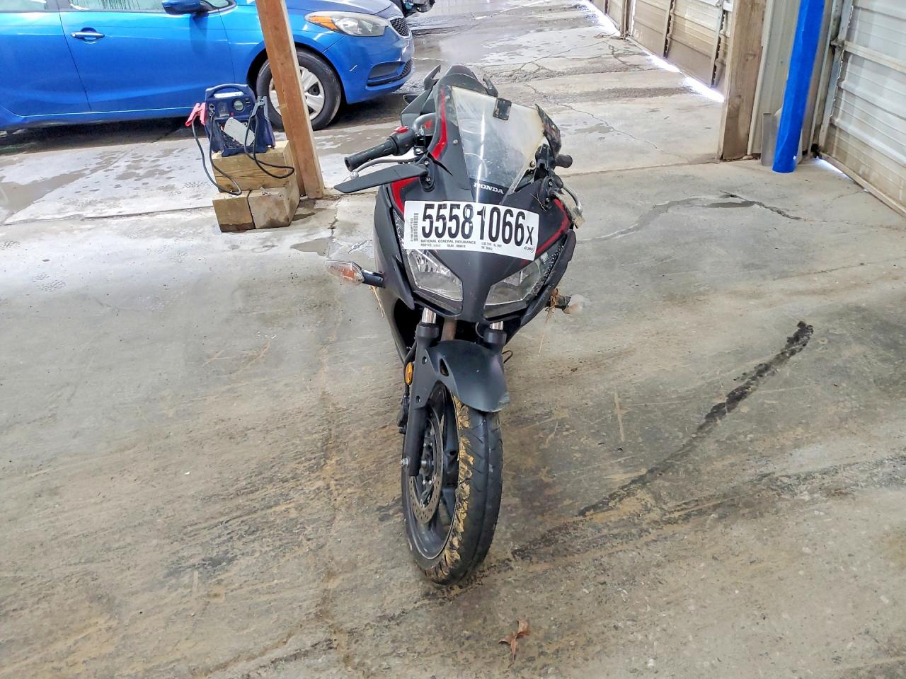 2022 Honda CBR300 VIN MLHNC5108N5800013 COPART salvage auction — All Over, TN - SALVAGE CERTIFICATE, sold $1,000 on 2026-07-09 (photo 2)