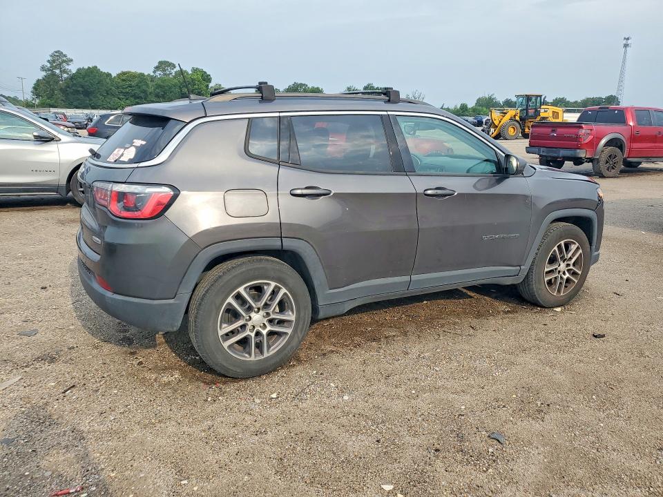 2017 Jeep VIN 3C4NJCBB0HT611423 COPART salvage auction — FRONT END, FL - CERT OF TITLE SLVG REBUILDABLE (P), sold $2,300 on 2026-07-02 (photo 3)