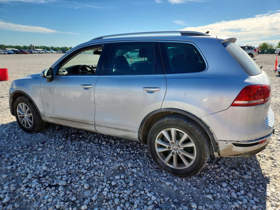 2014 Volkswagen VIN WVGEF9BP9ED004823 COPART salvage auction — MECHANICAL, MI - CERTIFICATE OF TITLE, sold $750 on 2026-07-30 (photo 2)