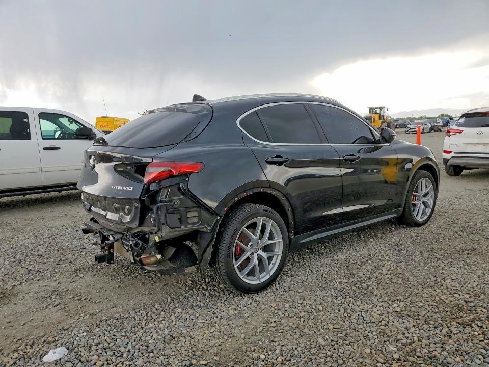 2018 Alfa romeo Stelvio VIN ZASFAKRN6J7C28781 COPART salvage auction — REAR END, CO - PUBLIC - SALVAGE TITLE (P), sold $5,400 on 2026-07-09 (photo 3)