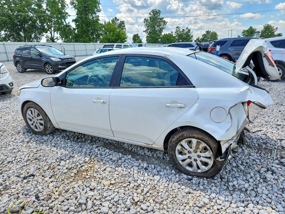 2011 Kia Forte VIN KNAFU4A29B5394090 COPART salvage auction — REAR END, Mi - Cert Of Title-Salvage Vehicle, sold $200 on 2026-07-30 (photo 2)
