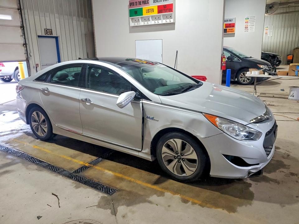 2014 Hyundai VIN KMHEC4A44EA116398 COPART salvage auction — FRONT END, Pa - Certificate Of Salvage, sold $2,550 on 2026-07-09 (photo 4)