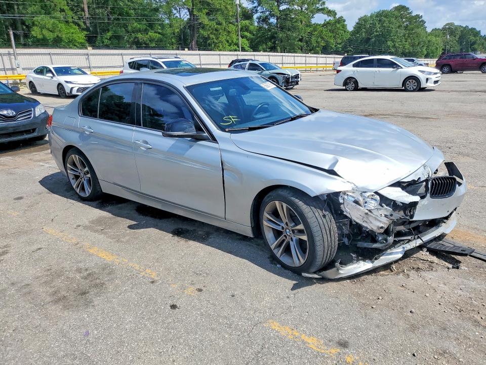 2015 BMW 3er VIN WBA3A5G57FNS90125 COPART salvage auction — FRONT END, AL - CERT OF TITLE-SALVAGE TITLE, sold $875 on 2026-08-03 (photo 4)