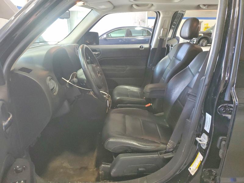 2015 Jeep Liberty (patriot) VIN 1C4NJRFB9FD269826 COPART salvage auction — SIDE, VA - CERT OF TITLE - SALVAGE, sold $500 on 2026-07-02 (photo 7)