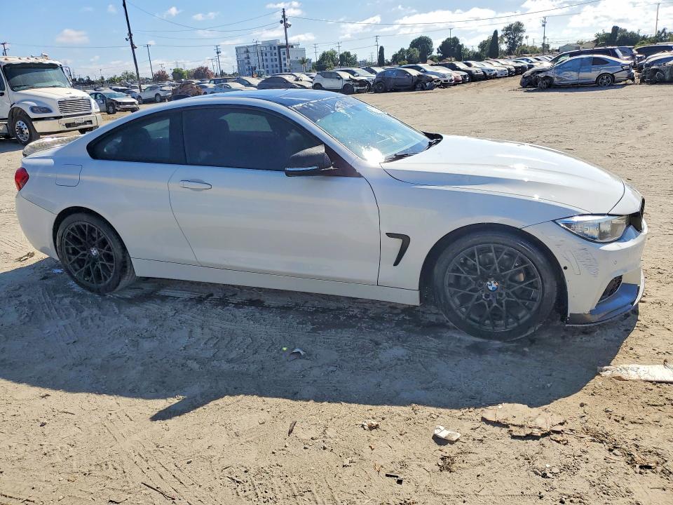2015 BMW 4er VIN WBA3N7C50FK224975 COPART salvage auction — MINOR DENT/SCRATCHES, Mt - Dis/Dlr/Exp Only Clean Title, sold $1,300 on 2026-08-03 (photo 4)