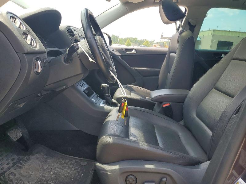 2016 Volkswagen Tiguan VIN WVGBV7AX8GW568465 COPART salvage auction — FRONT END, Mo - Salvage Certificate Of Title, sold $1,200 on 2026-08-18 (photo 7)