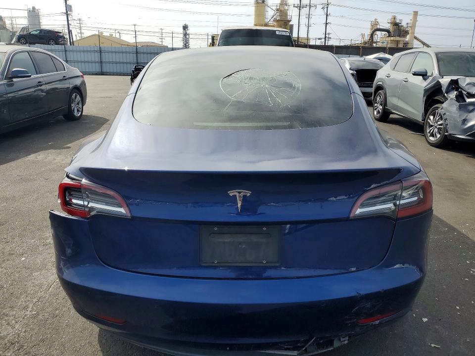 2022 Tesla Model 3 VIN 5YJ3E1EA7NF372594 COPART salvage auction — REAR END, Salvage Title, sold $4,600 on 2026-07-22 (photo 6)