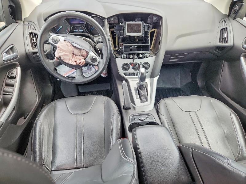 2014 Ford Focus VIN 1FADP3K22EL399163 COPART salvage auction — FRONT END, OH - CERT OF TITLE-SALVAGE, sold $200 on 2026-07-02 (photo 8)