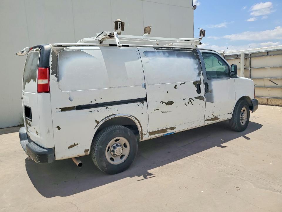 2010 Chevrolet Express 2500 VIN 1GCZGFBA7A1163915 COPART salvage auction — MINOR DENT/SCRATCHES, TX - CERTIFICATE OF TITLE, sold $250 on 2026-07-09 (photo 3)