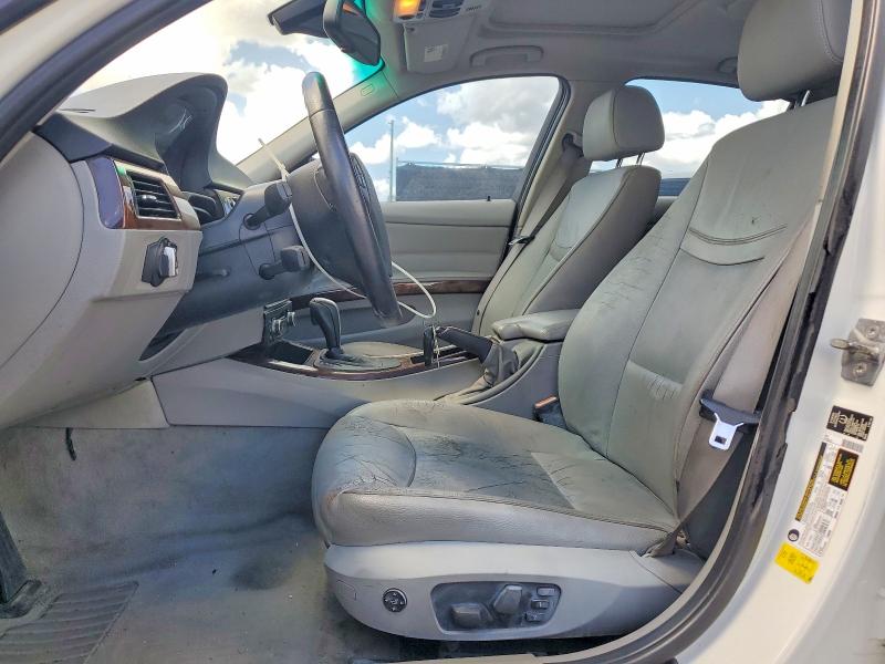 2011 BMW 3 series VIN WBAPH7C54BE674517 COPART salvage auction — MINOR DENT/SCRATCHES, Fl - Certificate Of Title (P), sold $375 on 2026-07-16 (photo 7)