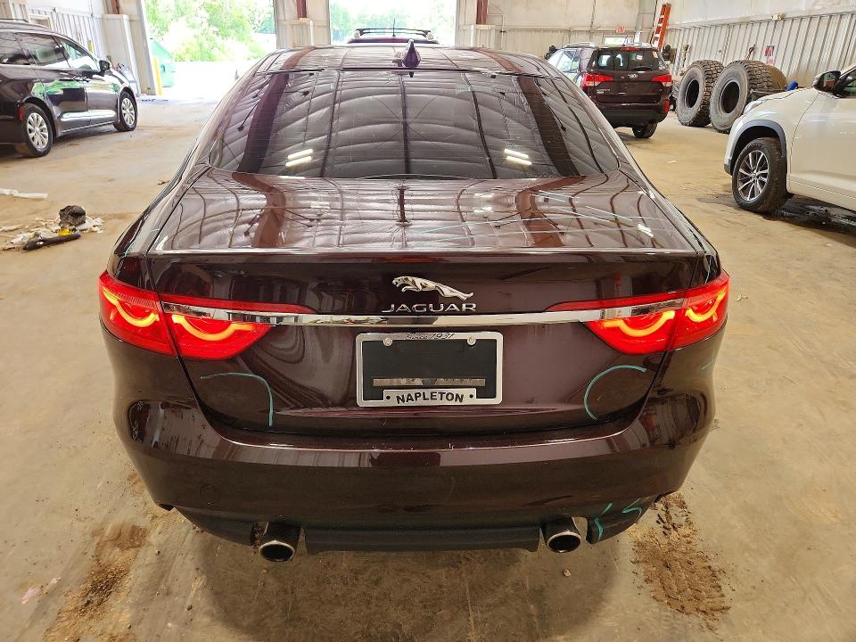 2017 Jaguar VIN SAJBK4BV4HCY36005 COPART salvage auction — FRONT END, Wi - Junked Vehicle Bill Of Sale, sold $2,100 on 2026-07-08 (photo 6)