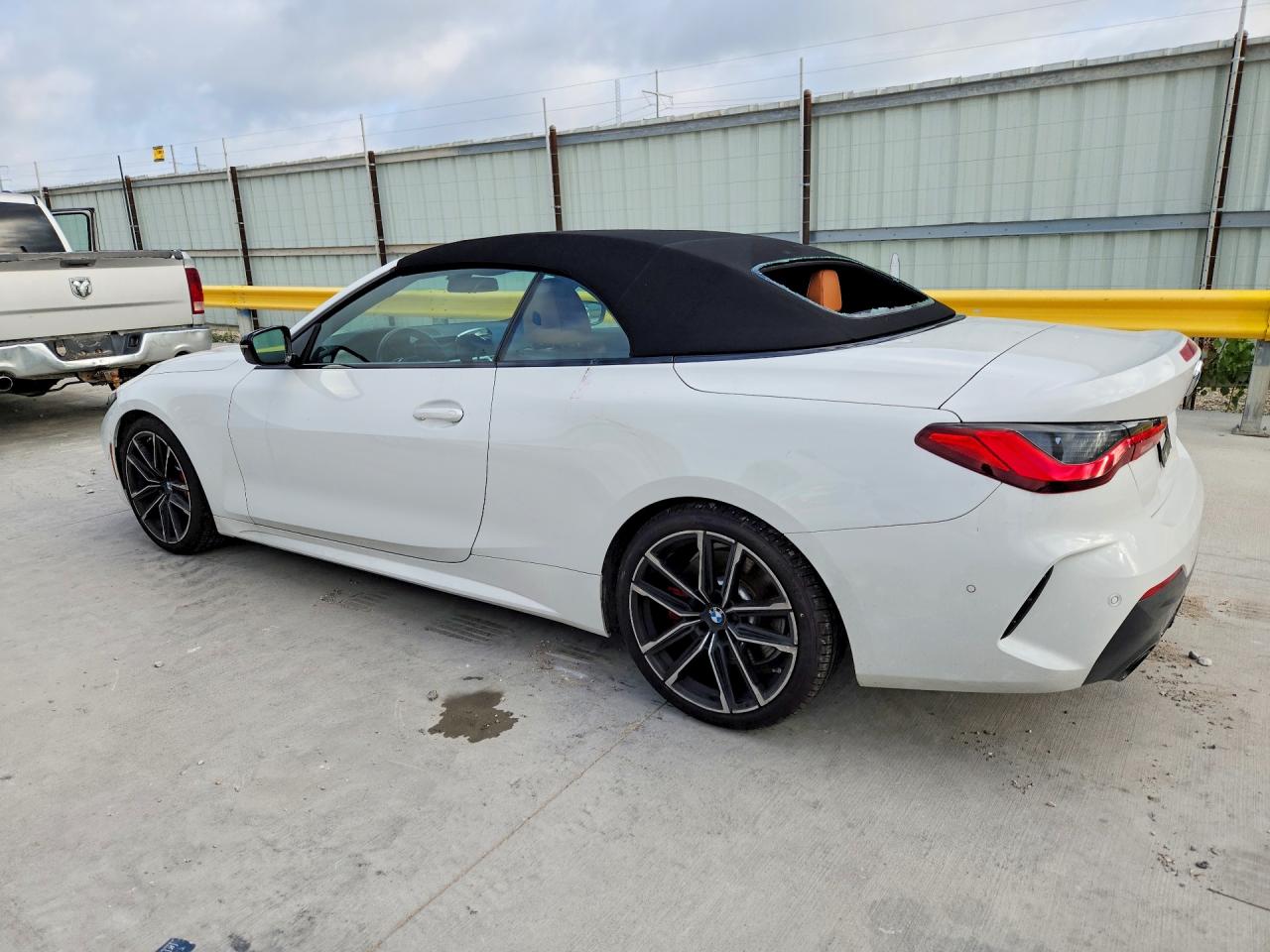 2023 BMW 4 Series VIN WBA23AT06PCM95070 COPART salvage auction — Hail, TX - CERTIFICATE OF TITLE, sold $28,750 on 2026-08-14 (photo 2)