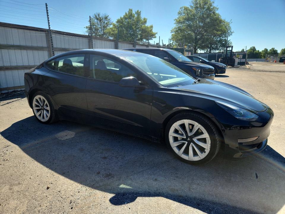 2022 Tesla Model 3 VIN 5YJ3E1EA5NF368785 COPART salvage auction — UNDERCARRIAGE, PA - CERT OF TITLE, sold $8,900 on 2026-07-08 (photo 4)