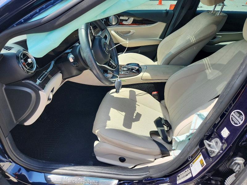 2019 Mercedes-benz VIN WDDZF4JB6KA630976 COPART salvage auction — SIDE, Tx - Salvage Vehicle Title, sold $9,800 on 2026-07-04 (photo 7)