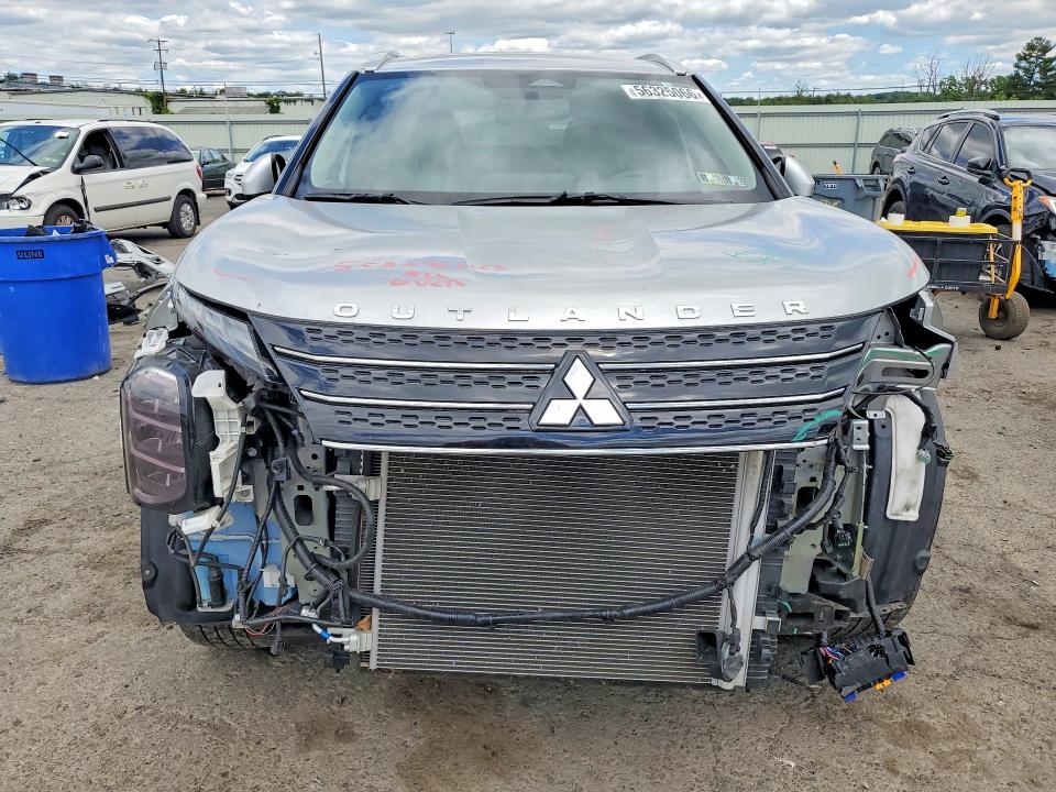 2024 Mitsubishi Outlander VIN JA4J4WA88RZ008317 COPART salvage auction — FRONT END, Pa - Certificate Of Salvage, sold $11,100 on 2026-07-07 (photo 5)