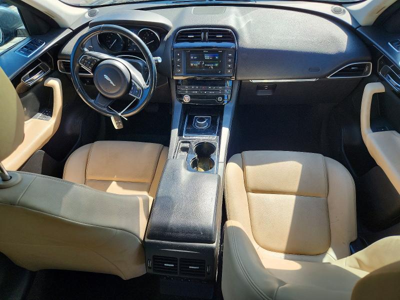2017 Jaguar F-pace VIN SADCJ2BV2HA060175 COPART salvage auction — HAIL, Mo - Salvage Certificate Of Title, sold $4,350 on 2026-07-27 (photo 8)