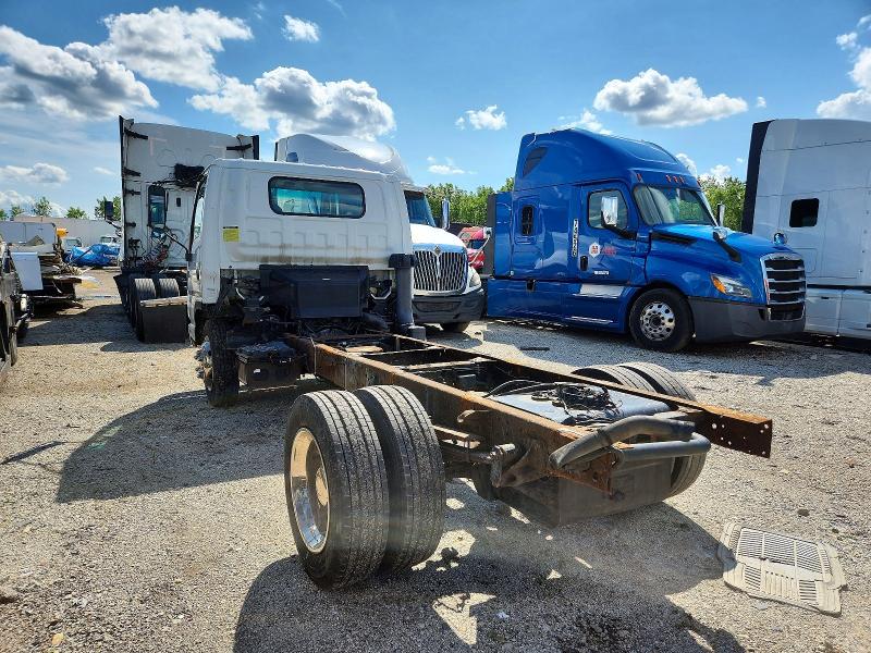 2007 Chevrolet Tilt master w5s042 VIN J8BE5B16X77900788 COPART salvage auction — FRAME DAMAGE, WV - SALVAGE CERTIFICATE, sold $1,200 on 2026-07-30 (photo 3)