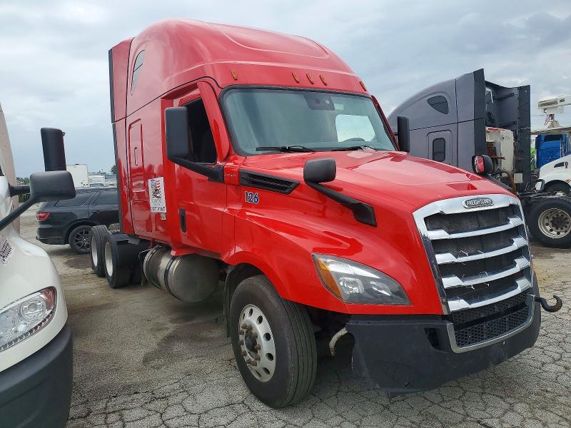 2021 Freightliner Cascadia 126 VIN 3AKJHHDR4MSMG9447 — COPART salvage auction photo