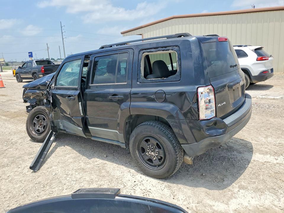 2011 Jeep Patriot VIN 1J4NF1GB6BD197845 COPART salvage auction — FRONT END, TX - SALVAGE VEHICLE TITLE (P), sold $775 on 2026-07-08 (photo 2)
