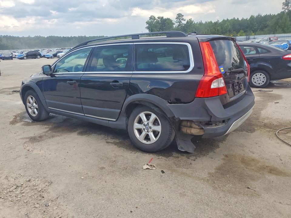 2013 Volvo VIN YV4952BL9D1156918 COPART salvage auction — REAR END, Nc - Salvage Certificate Of Title, sold $1,100 on 2026-08-05 (photo 2)