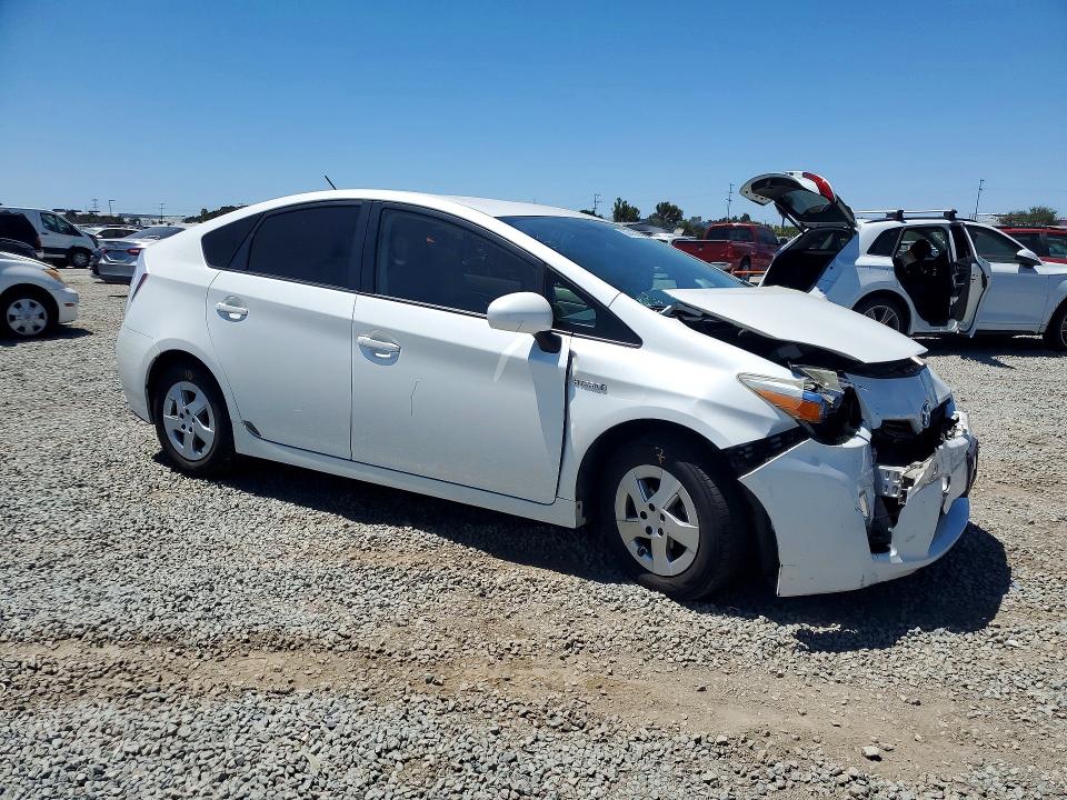 2011 Toyota Prius VIN JTDKN3DU9B0268640 COPART salvage auction — FRONT END, CA - SALVAGE CERTIFICATE, sold $1,250 on 2026-07-17 (photo 4)