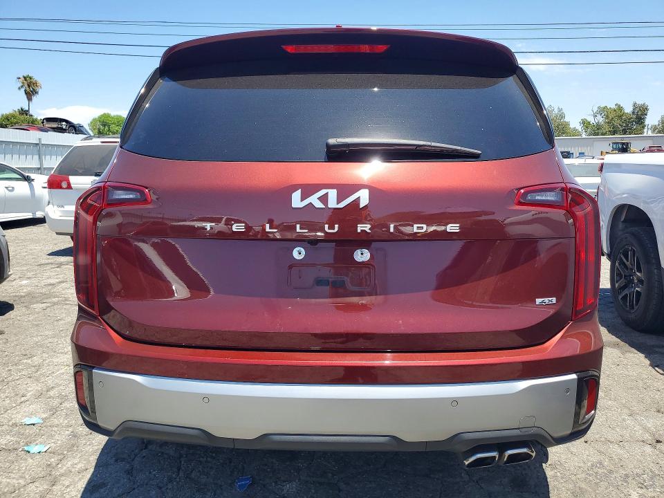 2023 Kia Telluride VIN 5XYP6DGC1PG366929 COPART salvage auction — FRONT END, Sc - Salvage Title, sold $6,100 on 2026-07-20 (photo 6)