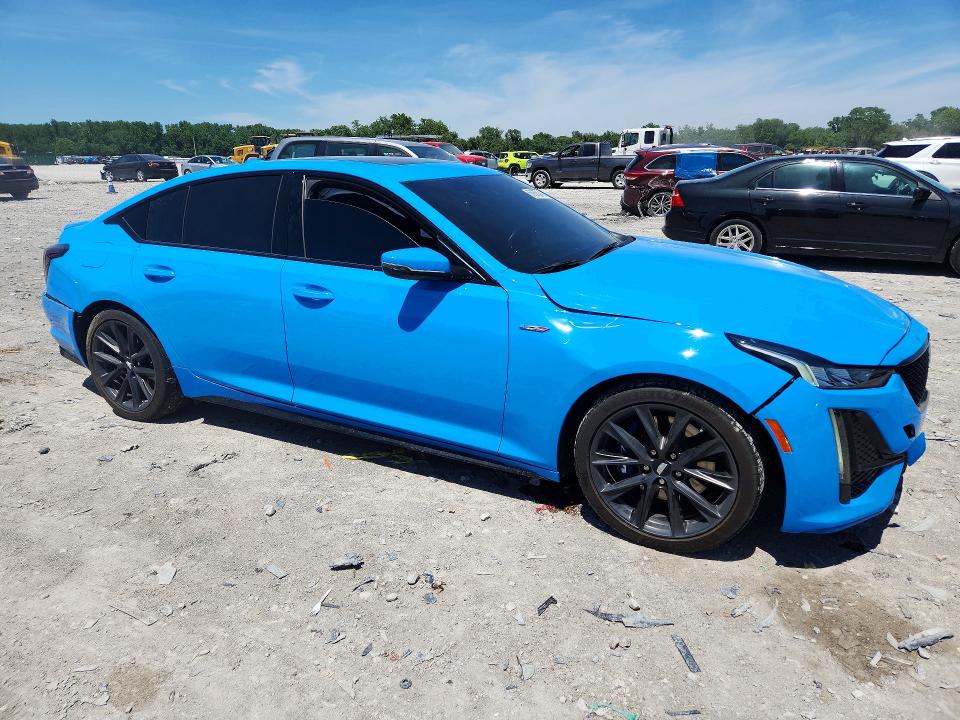 2023 Cadillac Ct5 VIN 1G6DR5RW3P0135028 COPART salvage auction — SIDE, Il - Salvage Certificate, sold $7,200 on 2026-08-03 (photo 4)