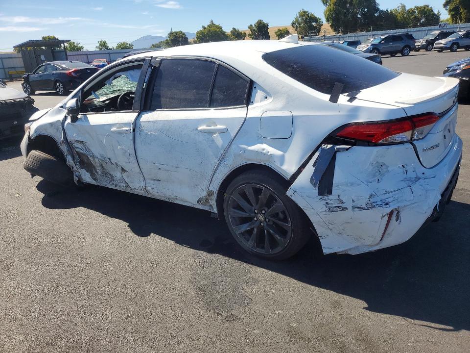 2024 Toyota Corolla VIN JTDBCMFE9R3049851 COPART salvage auction — ROLLOVER, CA - SALVAGE CERTIFICATE, sold $3,050 on 2026-07-20 (photo 2)