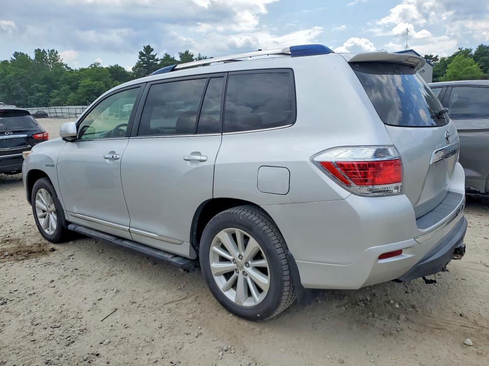 2013 Ic bus Highlander VIN JTEDC3EH5D2016600 COPART salvage auction — WATER/FLOOD, Va - Cert Of Title-Flood, sold $2,150 on 2026-07-08 (photo 2)