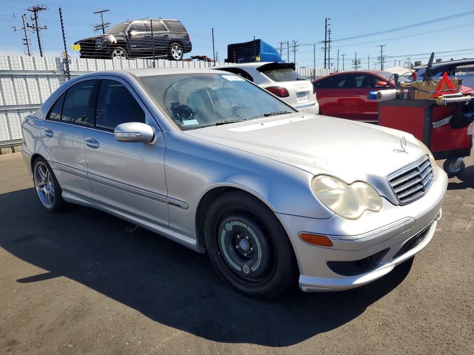 2007 Mercedes-benz C class VIN WDBRF52H17F854149 COPART salvage auction — MECHANICAL, Ca - Dis/Dlr/Exp Only Clean Title, sold $375 on 2026-07-08 (photo 4)
