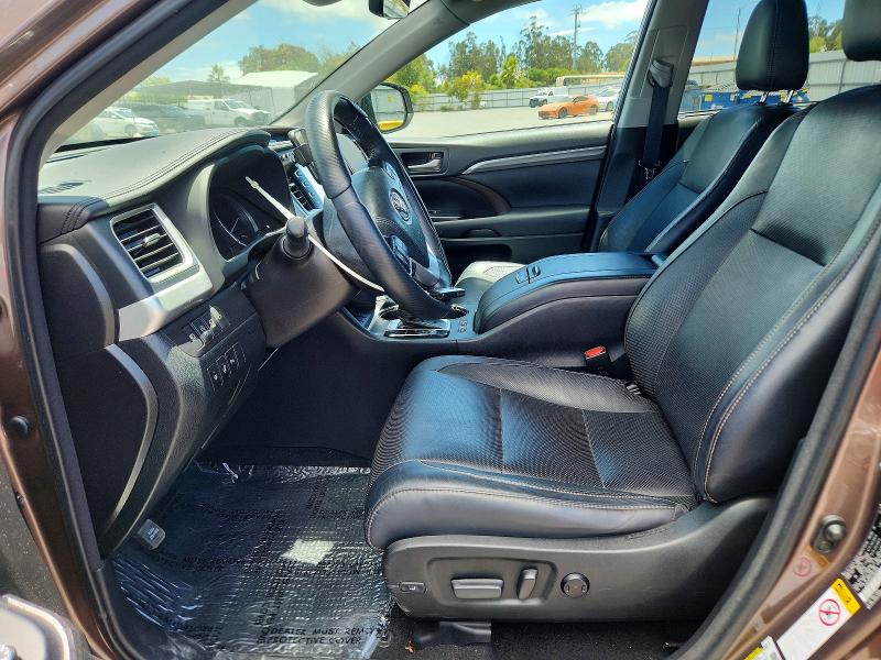 2018 Toyota Highlander VIN 5TDDZRFH5JS854635 COPART salvage auction — FRONT END, CA - SALVAGE CERTIFICATE, sold $6,200 on 2026-07-27 (photo 7)
