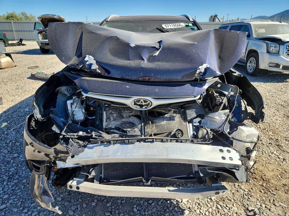 2022 Toyota Highlander VIN 5TDGZRAH6NS117132 COPART salvage auction — FRONT END, Nv - Certificate Of Title, sold $13,200 on 2026-07-24 (photo 5)
