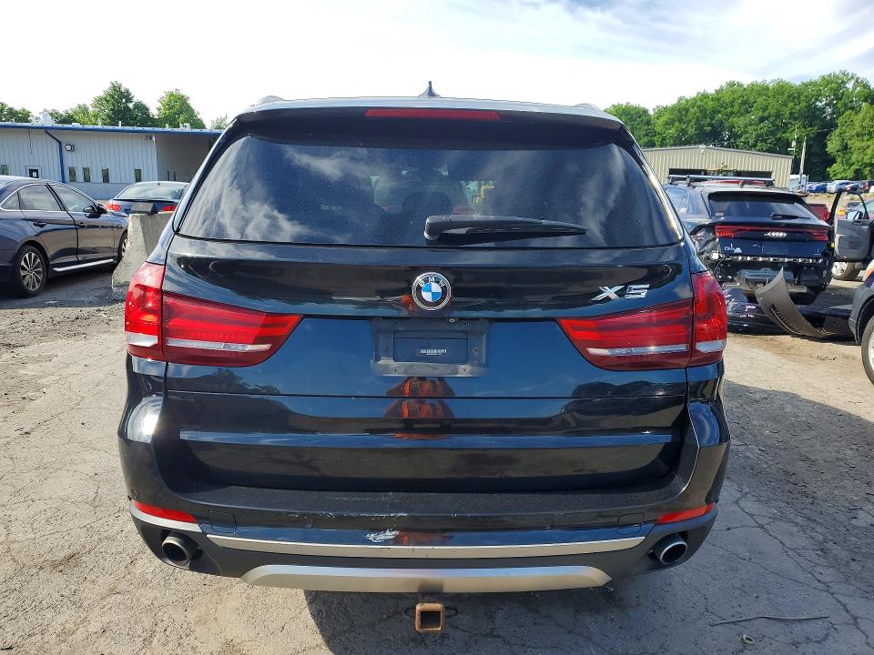 2017 BMW X5 VIN 5UXKR0C34H0V71876 COPART salvage auction — MINOR DENT/SCRATCHES, Mt - Certificate Of Title, sold $2,050 on 2026-07-30 (photo 6)