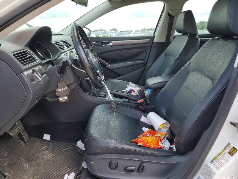 2016 Volkswagen Passat VIN 1VWAT7A30GC038346 COPART salvage auction — SIDE, Tx - Salvage Vehicle Title, sold $1,400 on 2026-07-02 (photo 7)