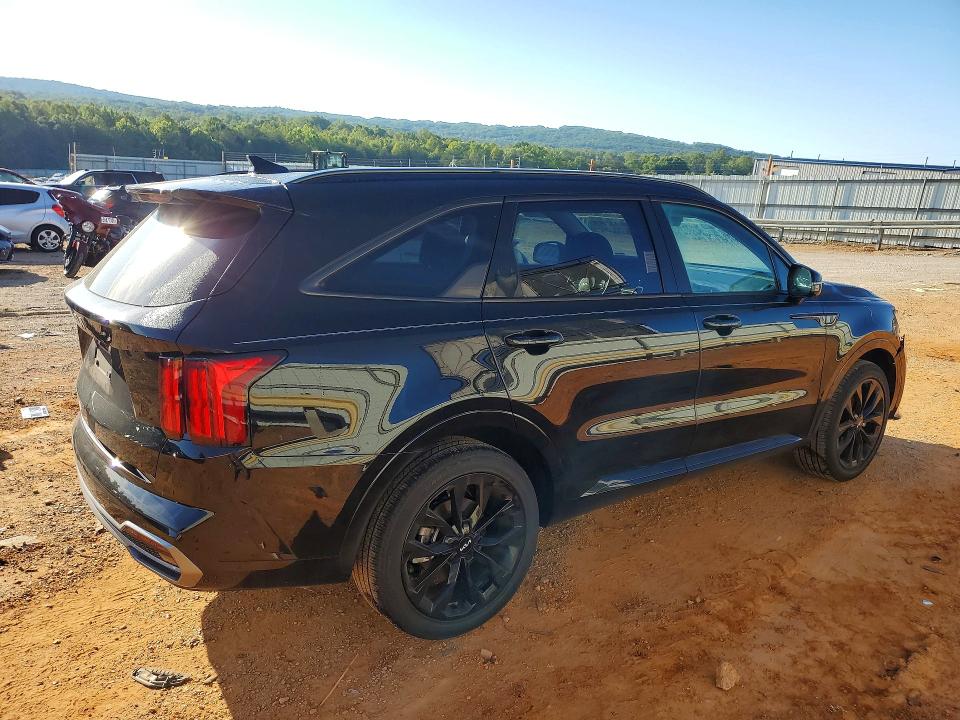 2023 Kia Sorento VIN 5XYRK4LF1PG231681 COPART salvage auction — FRONT END, Va - Cert Of Title - Salvage, sold $10,700 on 2026-07-31 (photo 3)