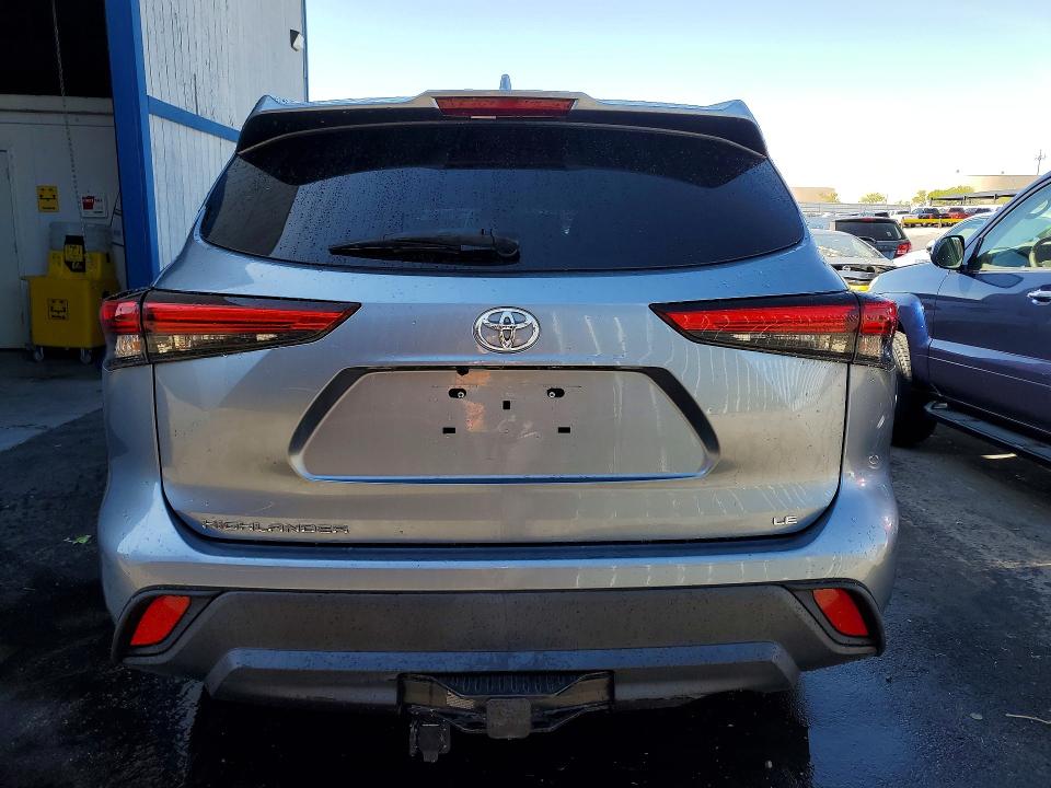 2021 Toyota Highlander VIN 5TDZZRAHXMS041759 COPART salvage auction — MINOR DENT/SCRATCHES, Nv - Certificate Of Title, sold $15,800 on 2026-07-07 (photo 6)
