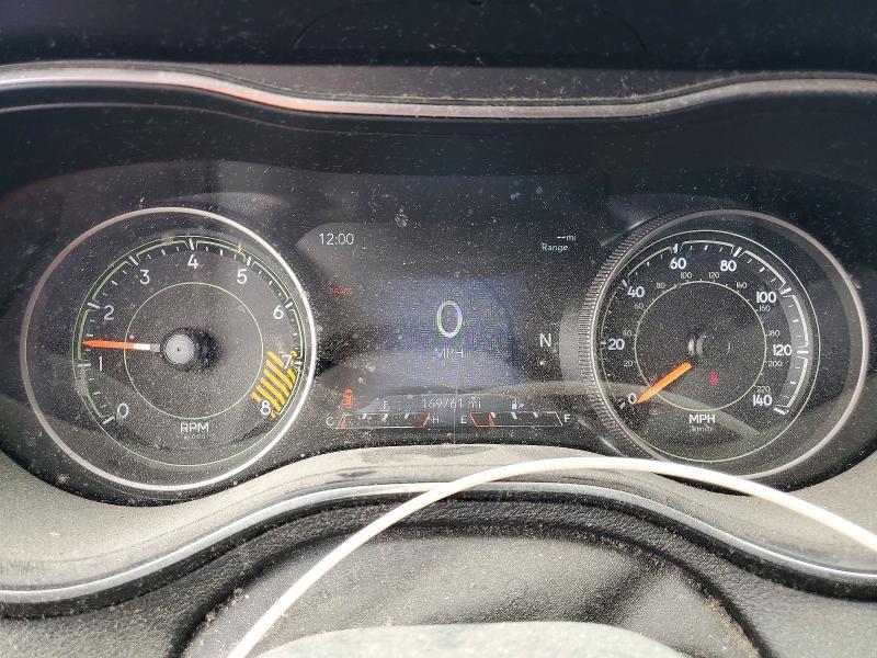 2020 Jeep Cherokee VIN 1C4PJMBX9LD517727 COPART salvage auction — NORMAL WEAR, Wa - Vehicle Cert Of Ownership-Titl, sold $3,850 on 2026-08-26 (photo 9)