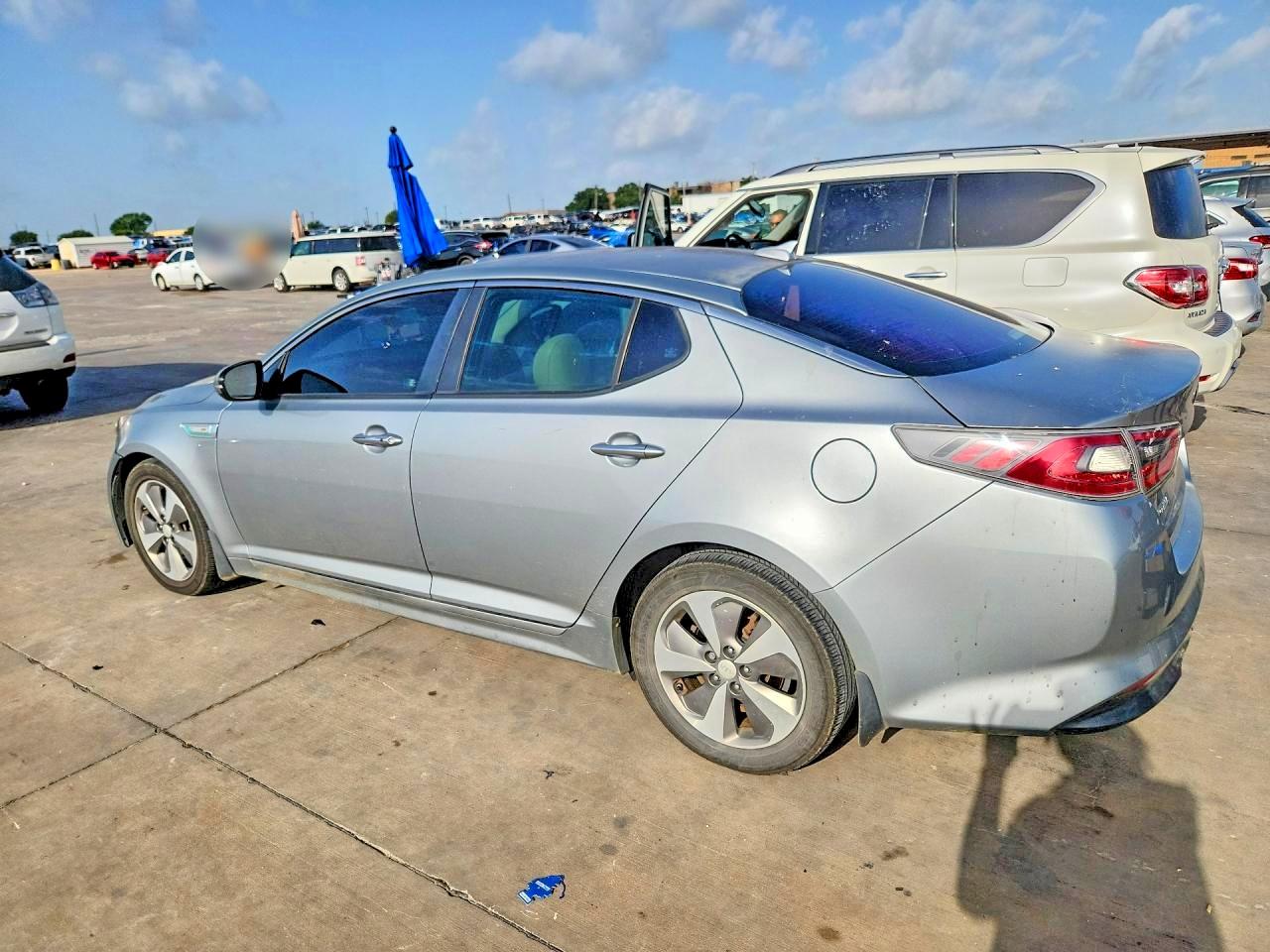 2014 Kia Optima Hybrid VIN KNAGN4AD8E5074704 COPART salvage auction — Normal Wear, TX - CERTIFICATE OF TITLE, sold $175 on 2026-07-09 (photo 2)