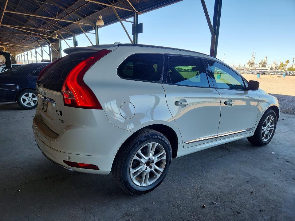 2016 Volvo Xc60 VIN YV440MDJ2G2811225 COPART salvage auction — NORMAL WEAR, Az - Certificate Of Title, sold $400 on 2026-08-03 (photo 3)