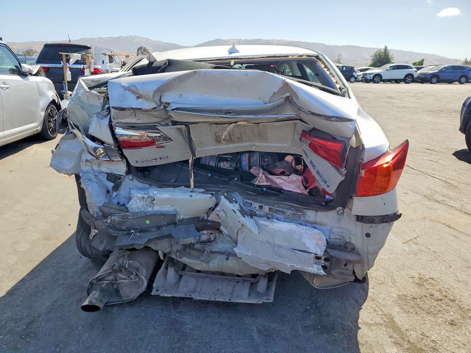 2009 Lexus Is 250 VIN JTHCK262592028940 COPART salvage auction — REAR END, CA - SALVAGE CERTIFICATE, sold $500 on 2026-07-14 (photo 6)