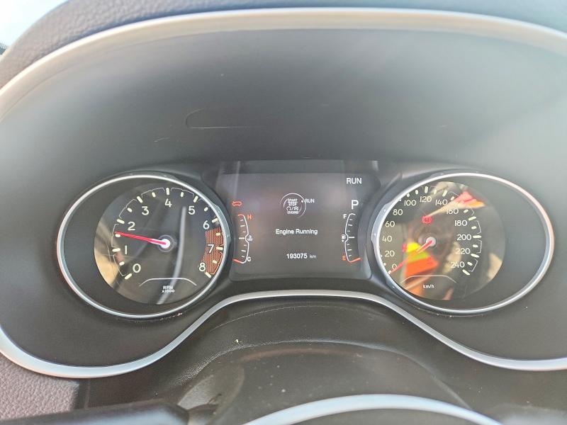 2018 Jeep Compass VIN 3C4NJDCB4JT117768 COPART salvage auction — MINOR DENT/SCRATCHES, AB - BOS - ACTIVE, sold $5,200 on 2026-09-03 (photo 9)