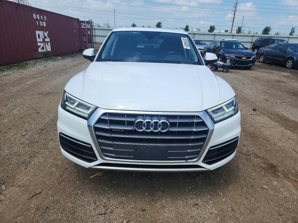 2018 Audi Q5 VIN WA1BNAFY2J2022255 COPART salvage auction — WATER/FLOOD, Il - Salvage Cert-Flood, sold $7,000 on 2026-07-14 (photo 5)