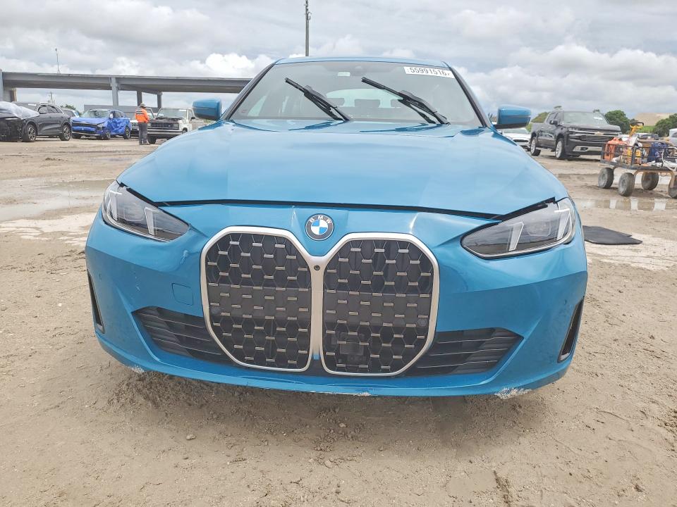 2025 BMW 4er VIN WBA33FB01SFU86867 COPART salvage auction — REAR END, Fl - Certificate Of Destruction, sold $24,000 on 2026-07-16 (photo 5)