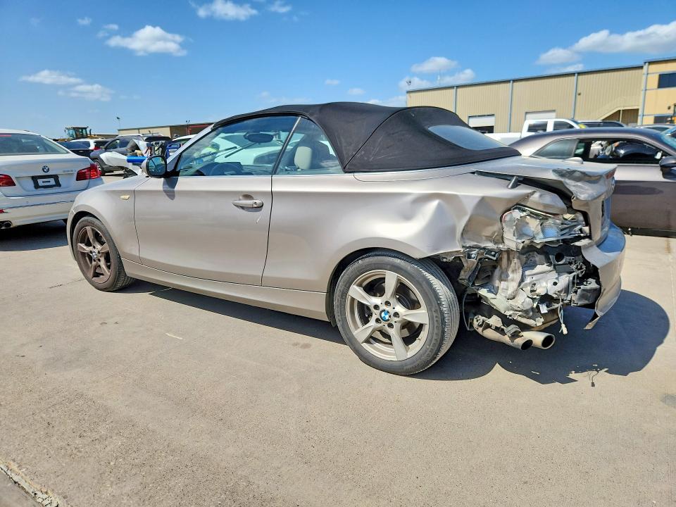 2012 BMW 1er VIN WBAUL7C56CVM83426 COPART salvage auction — REAR END, TX - SALVAGE VEHICLE TITLE, sold $600 on 2026-07-13 (photo 2)