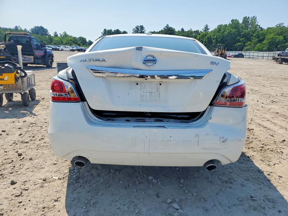 2015 Nissan Altima VIN 1N4AL3AP8FC485588 COPART salvage auction — REAR END, Ma - Cert Of Title-Reconstrctd Coll, sold $1,550 on 2026-07-02 (photo 6)